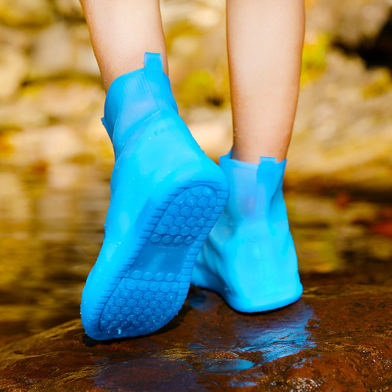 Portable Non-Slip Wear-Resistant Thickened Silicone Rain Shoe Cover - Shoe Covers -  Trend Goods