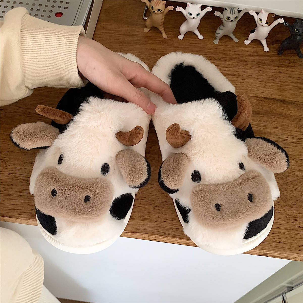 Soft Fluffy Winter Warm Cute Cartoon Milk Cow House Slippers - Slippers -  Trend Goods