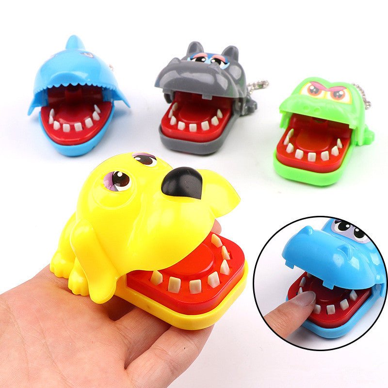 Biting hand shark biting finger toy - Toys -  Trend Goods