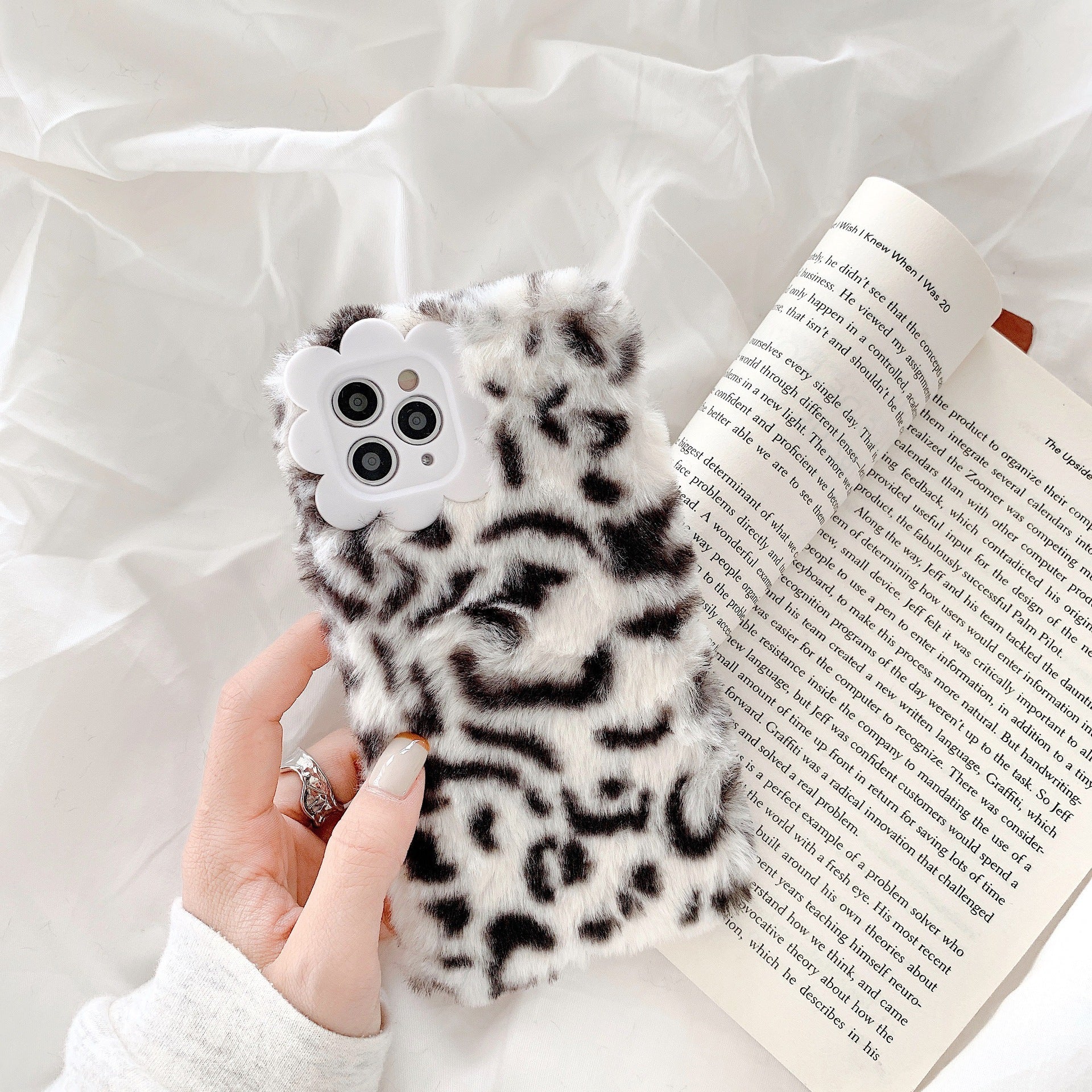 Leopard print plush mobile phone case for iphone - Phone Cases -  Trend Goods