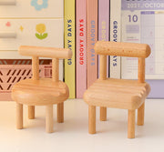 Square chair plus round chair