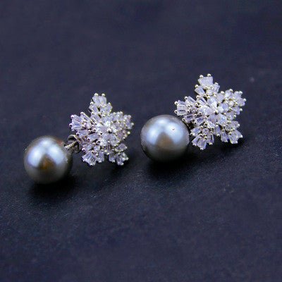 Snow pearl earrings - Earrings -  Trend Goods