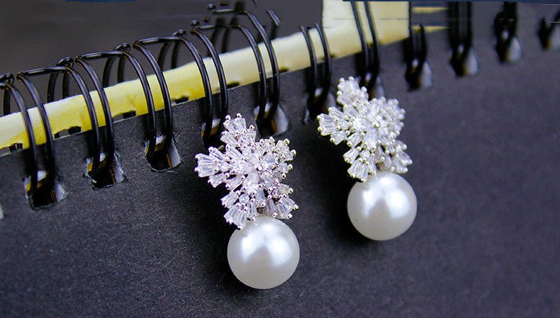 Snow pearl earrings - Earrings -  Trend Goods